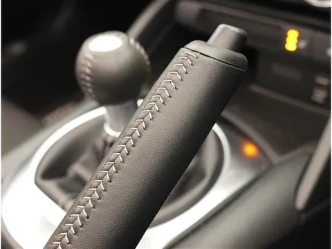 Mazda MX-5 (Roadster)