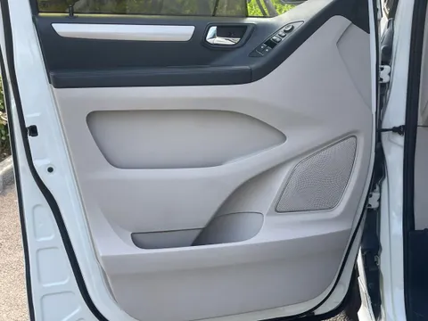 Maxus G10