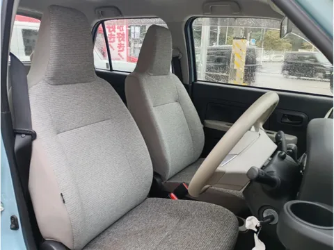 Daihatsu Mira Tocot