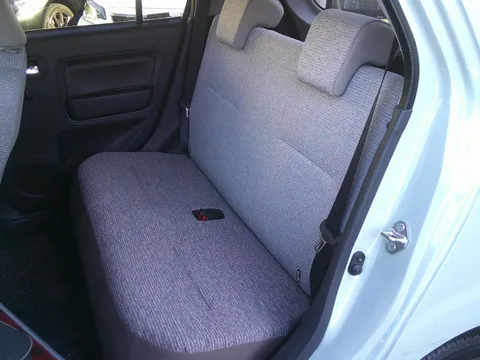 Daihatsu Mira Tocot