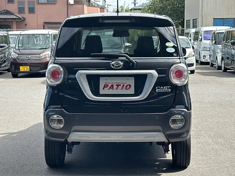 Daihatsu Cast