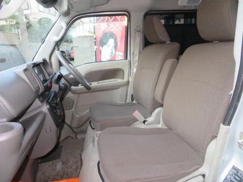 Nissan Clipper