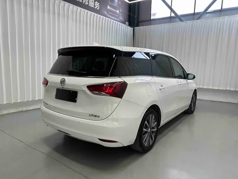 Buick GL6