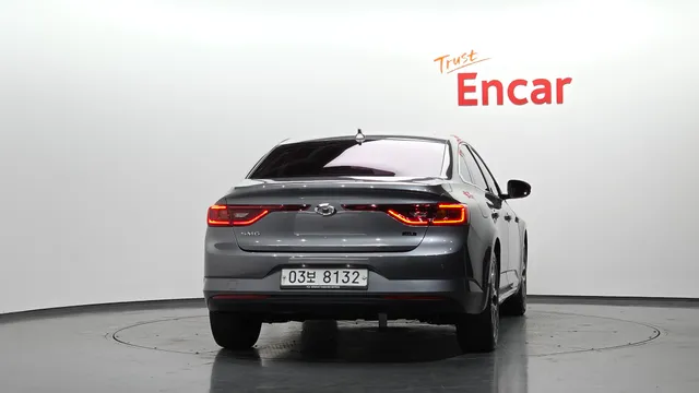 Renault Talisman (SM6)