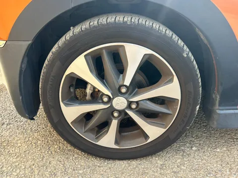 Mitsubishi eK X
