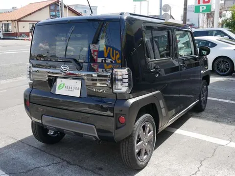 Daihatsu Taft