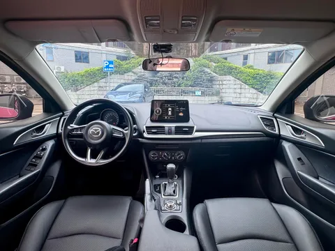 Mazda Mazda3