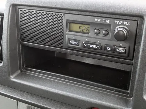 Nissan Clipper Van