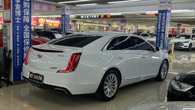 Cadillac XTS
