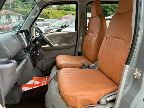Nissan Clipper