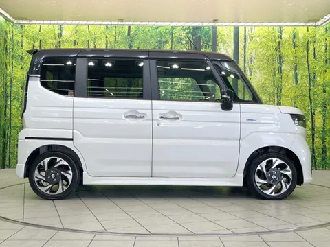 Suzuki Spacia Custom
