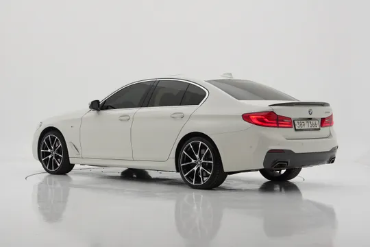 BMW BMW