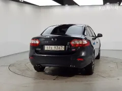 Renault SM3