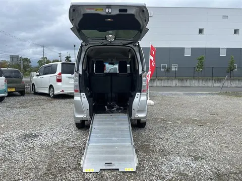 Honda N-BOX Plus