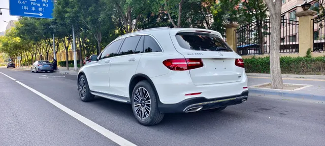 Mercedes-Benz Mercedes-Benz GLC