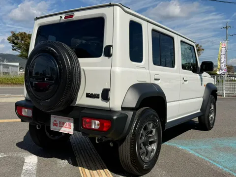 Suzuki Jimny Nomade