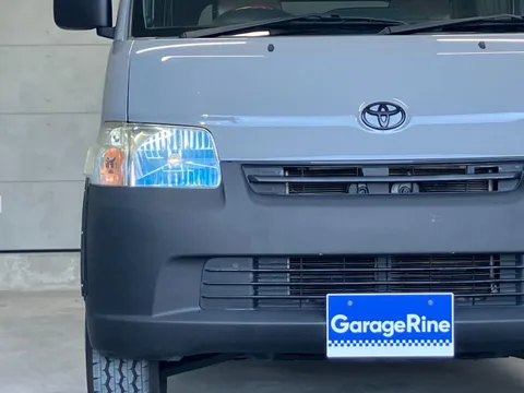 Toyota TownAce Van