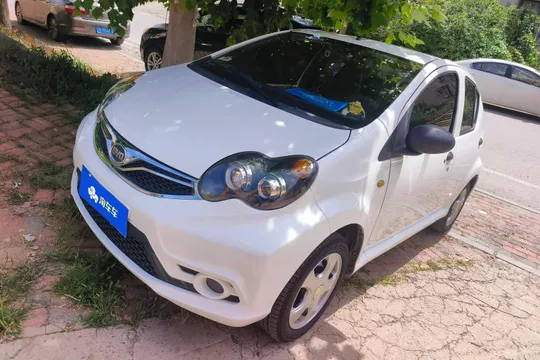 BYD F0