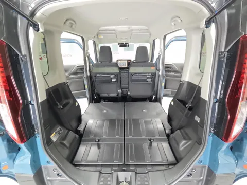 Suzuki Spacia Gear