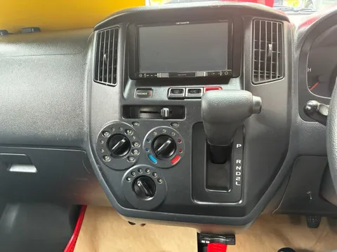 Toyota TownAce Van