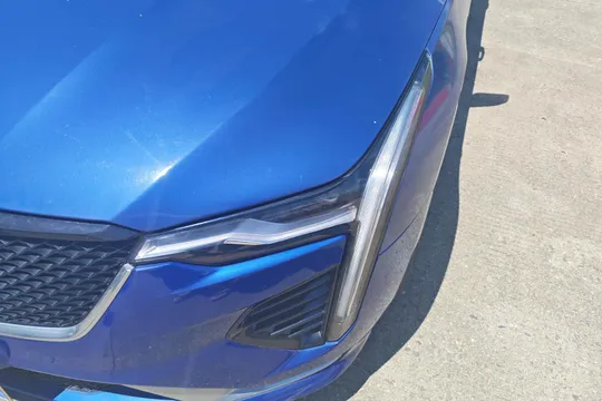 Cadillac CT4