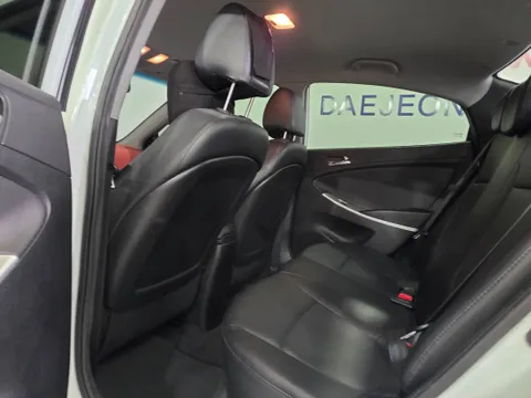 Hyundai Accent