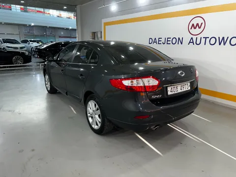 Renault SM3