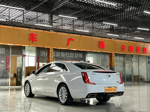 Cadillac XTS
