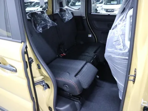 Suzuki Spacia Gear
