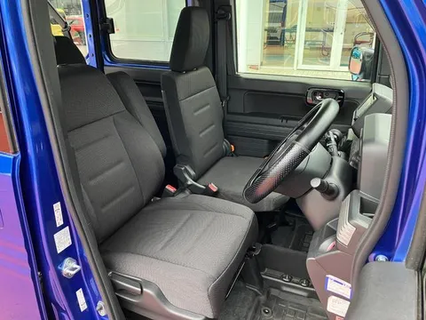 Honda N-VAN Plus Style