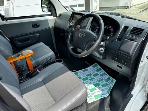 Toyota TownAce Van