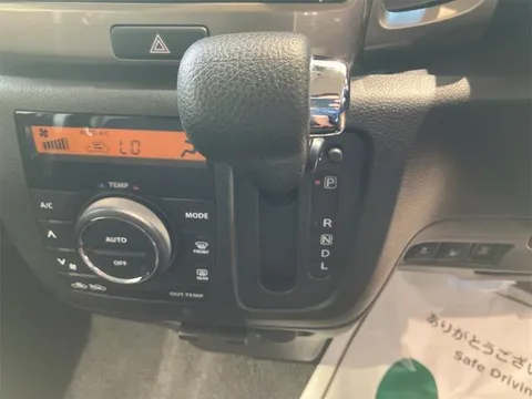 Suzuki Spacia Custom Z