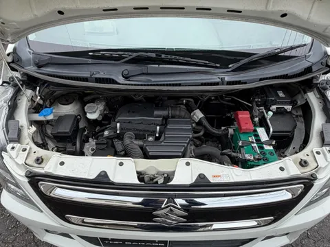 Suzuki Wagon R Stingray