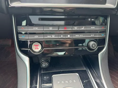 Jaguar XEL