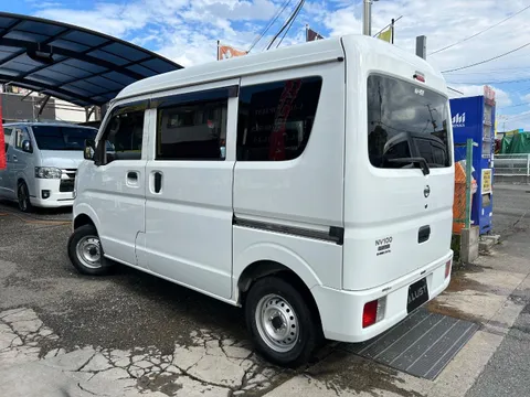 Nissan Clipper