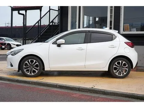 Mazda Mazda2 (Demio)