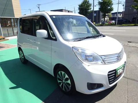 Mitsubishi Delica D:2