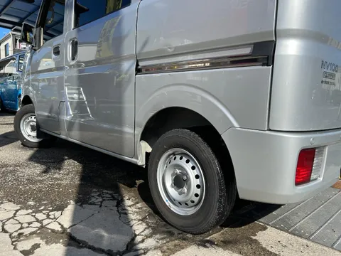 Nissan Clipper