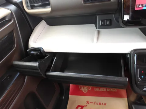 Suzuki Spacia