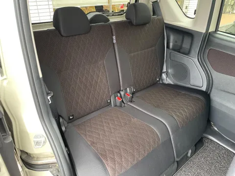 Mitsubishi eK X Space
