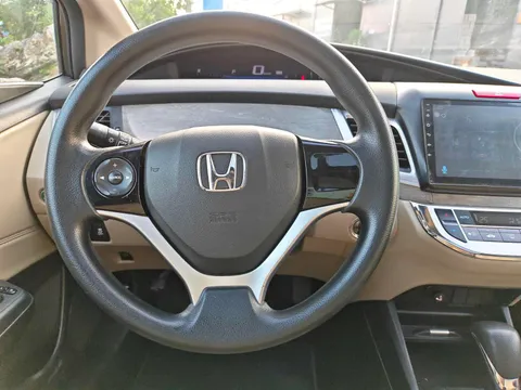 Honda Jade