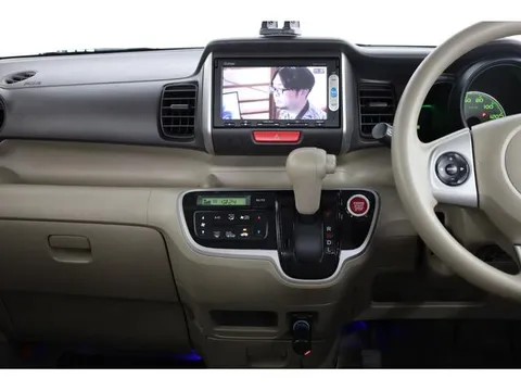 Honda N-BOX Plus