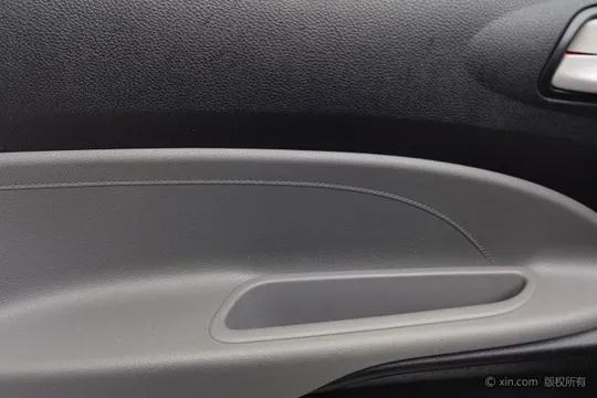 Kia Pegas