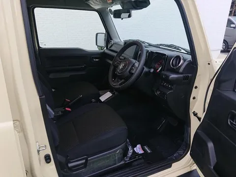 Suzuki Jimny Nomade