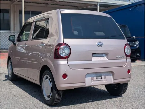 Daihatsu Mira Tocot
