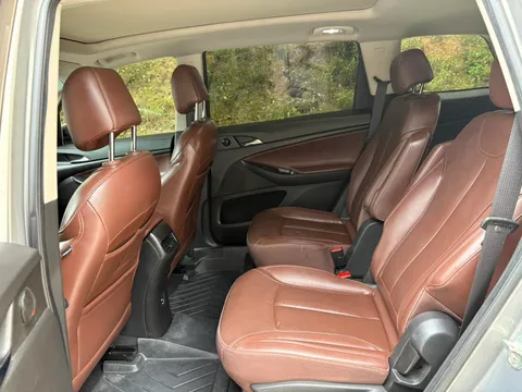 Buick GL6