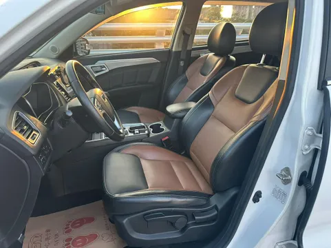 Geely Vision X6