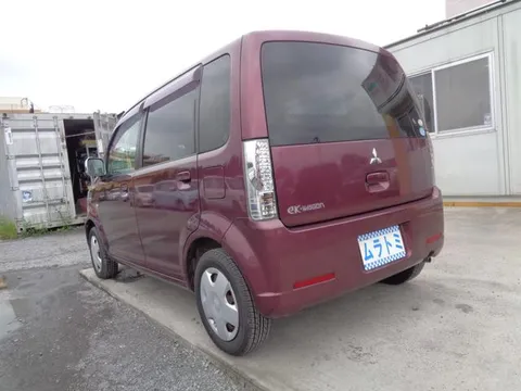 Mitsubishi eK Wagon