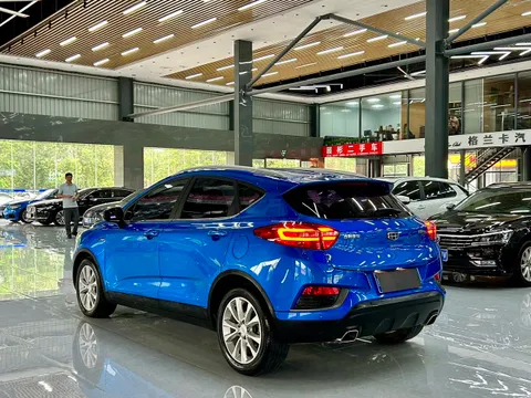 Geely Emgrand GS