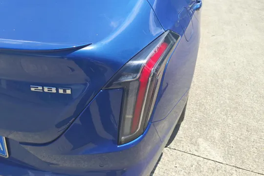 Cadillac CT4